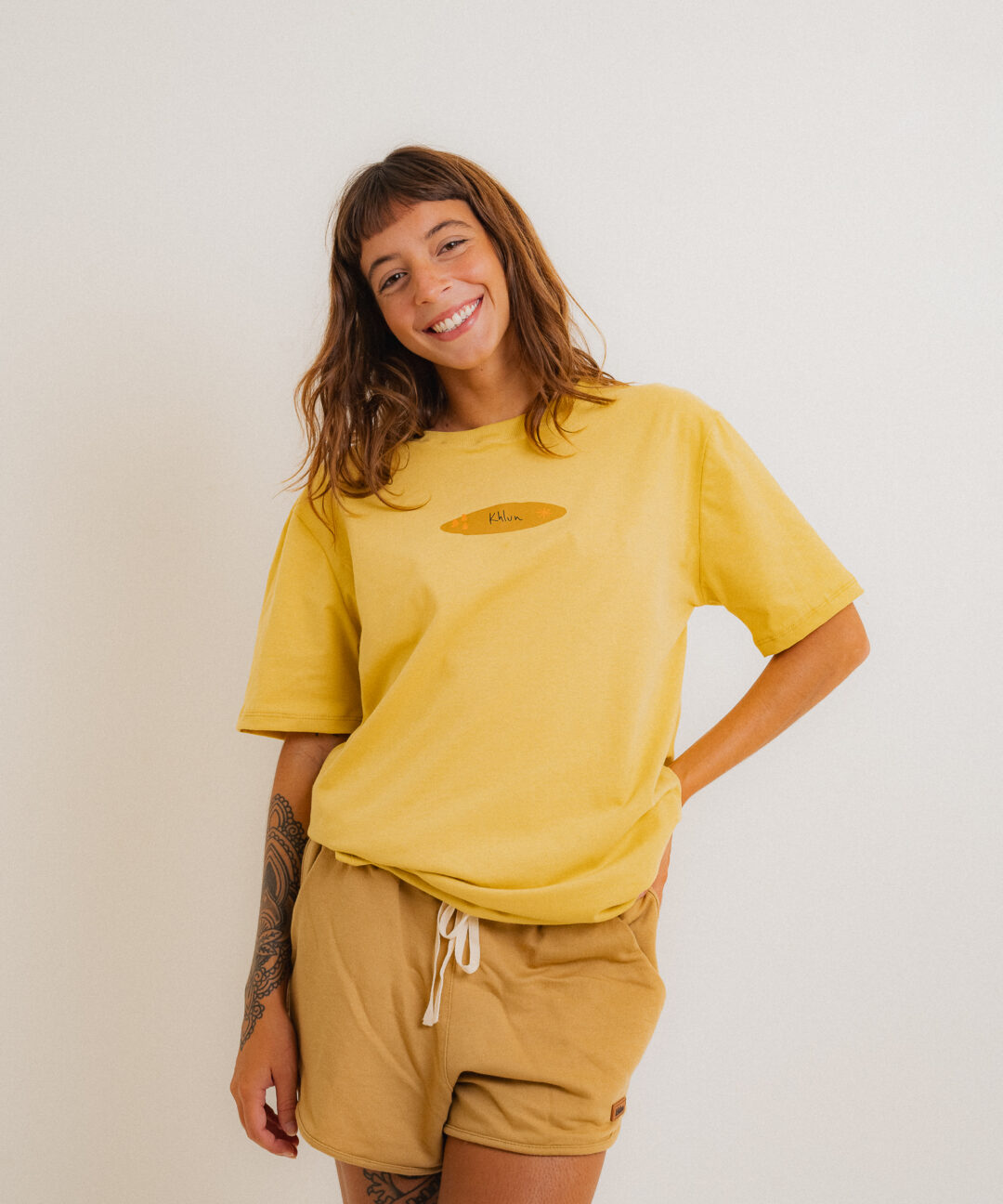 T SHIRT MOSTARDA